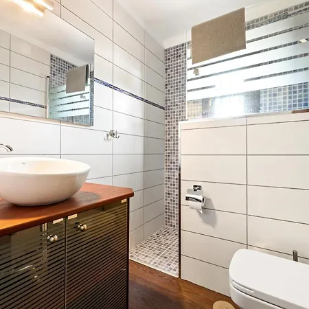 Tatil Evi Home2book Serene Canary Style House, Garden & Pool *