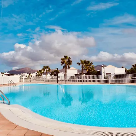 Casa vacanze Cosy Alegranza 105, Communal Pool, Private Garden Playa Blanca (Lanzarote)