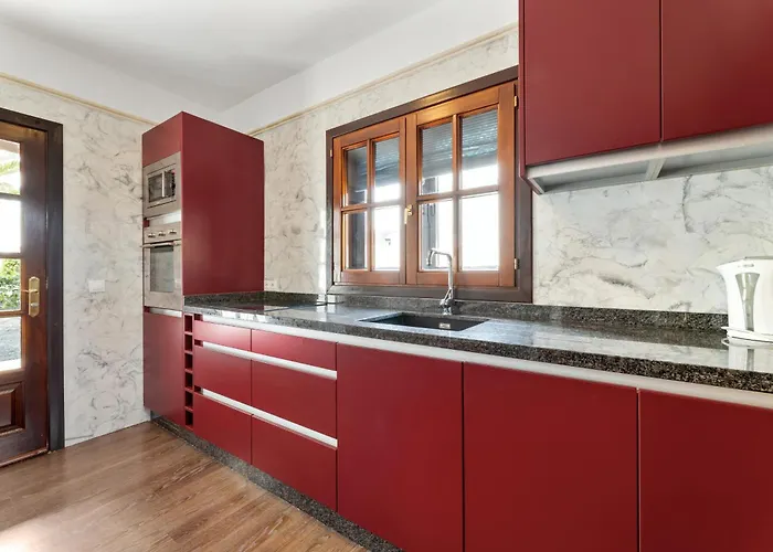 度假居 Cosy Villa Alegranza 105, Communal Pool, Private Garden *