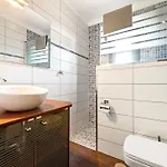 Feriehus Cosy Alegranza 105, Communal Pool, Private Garden *