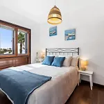 Cosy Alegranza 105, Communal Pool, Private Garden Feriehus *